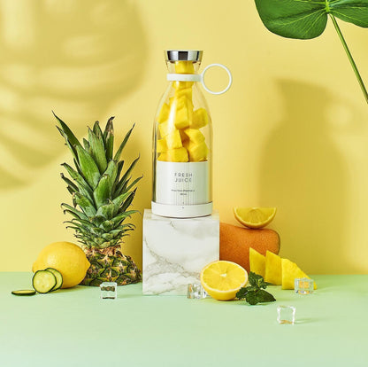 VelleLuna™ Blender Bottle